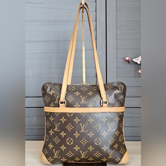Authentic LOUIS VUITTON Coussin GM Shoulder Bag - Picture 2 of 14